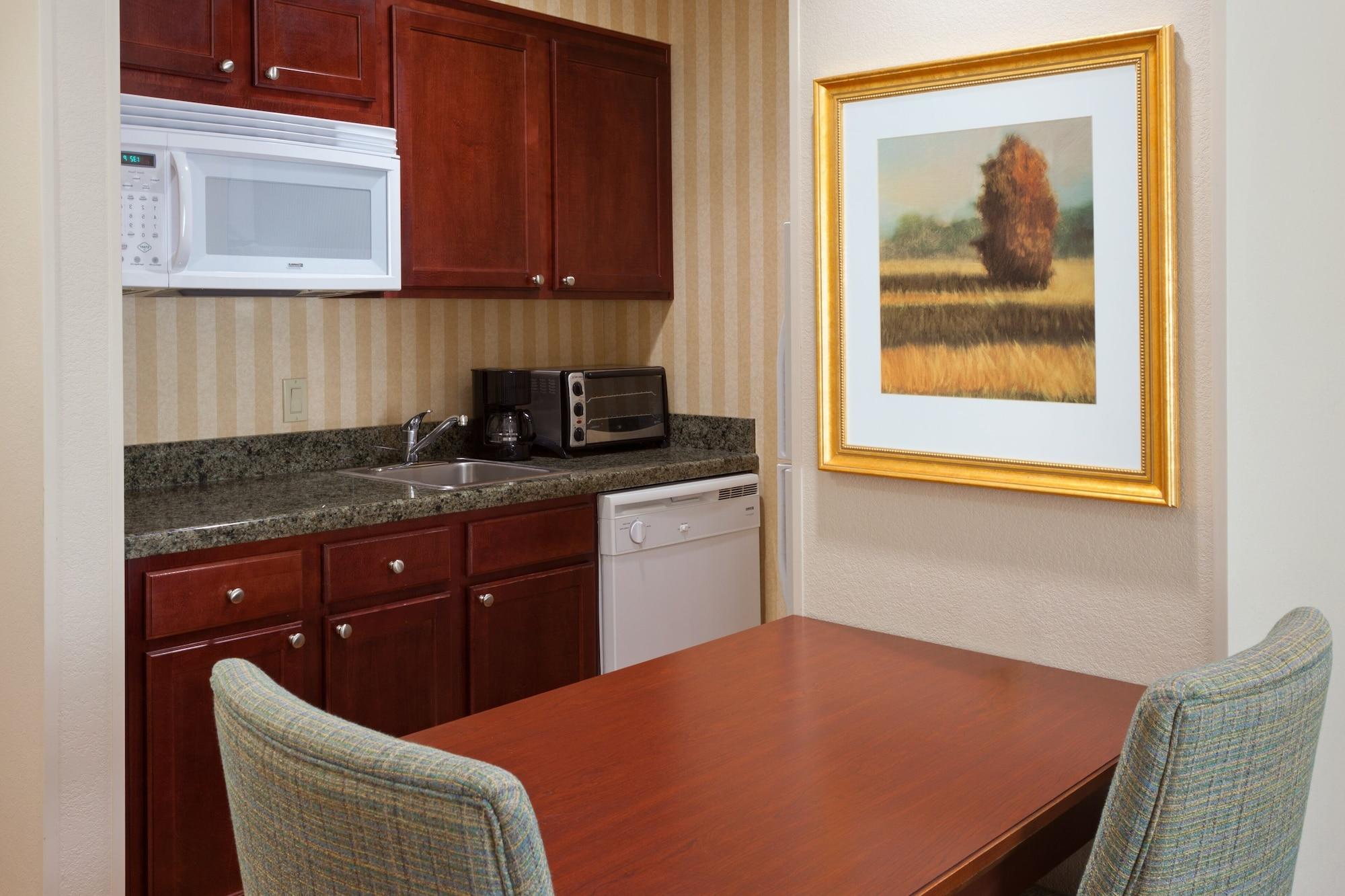โฮมวูด สวีทบายฮิลตัน เกนสวิลล์โฮเต็ล Hotel เกนส์วิลล์ ภายนอก รูปภาพ